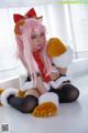 Coser@G44不会受伤 Vol.057: 小黑猫娘 (20 photos)